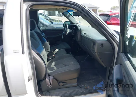 2003 Chevrolet Silverado 1500 Work Truck from USA, damaged, VIN 1GCEC14V83Z249042